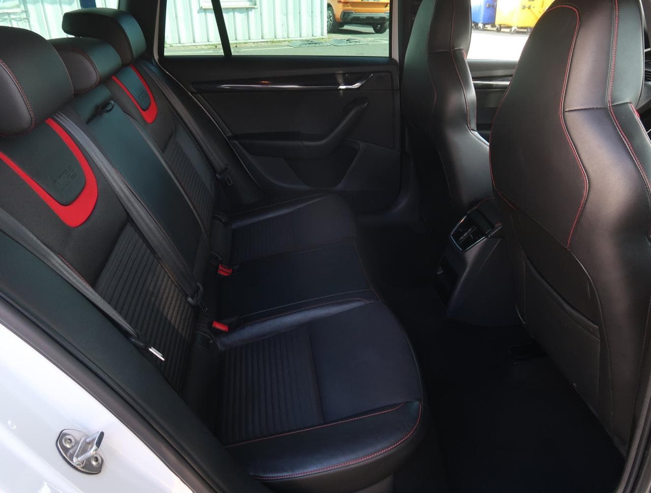 2014 Škoda OCTAVIA - 13