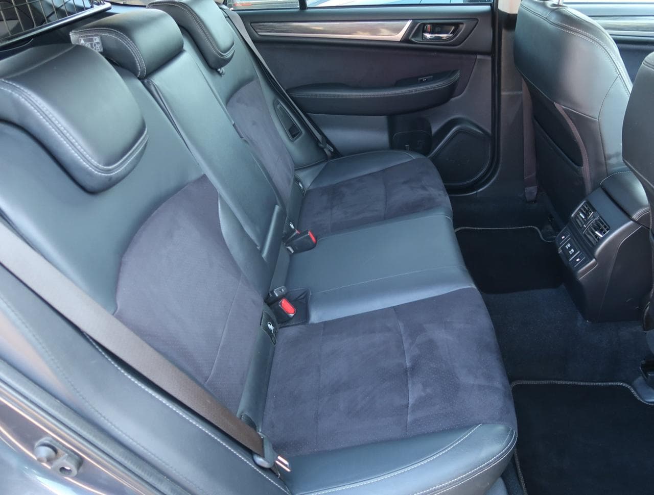 2020 Subaru OUTBACK - 13