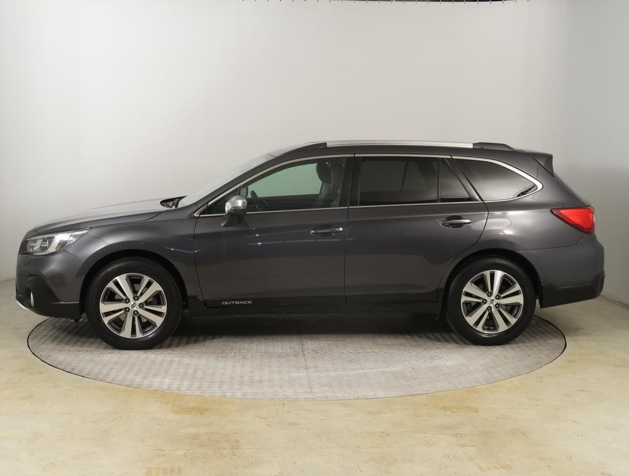 2020 Subaru OUTBACK - 4