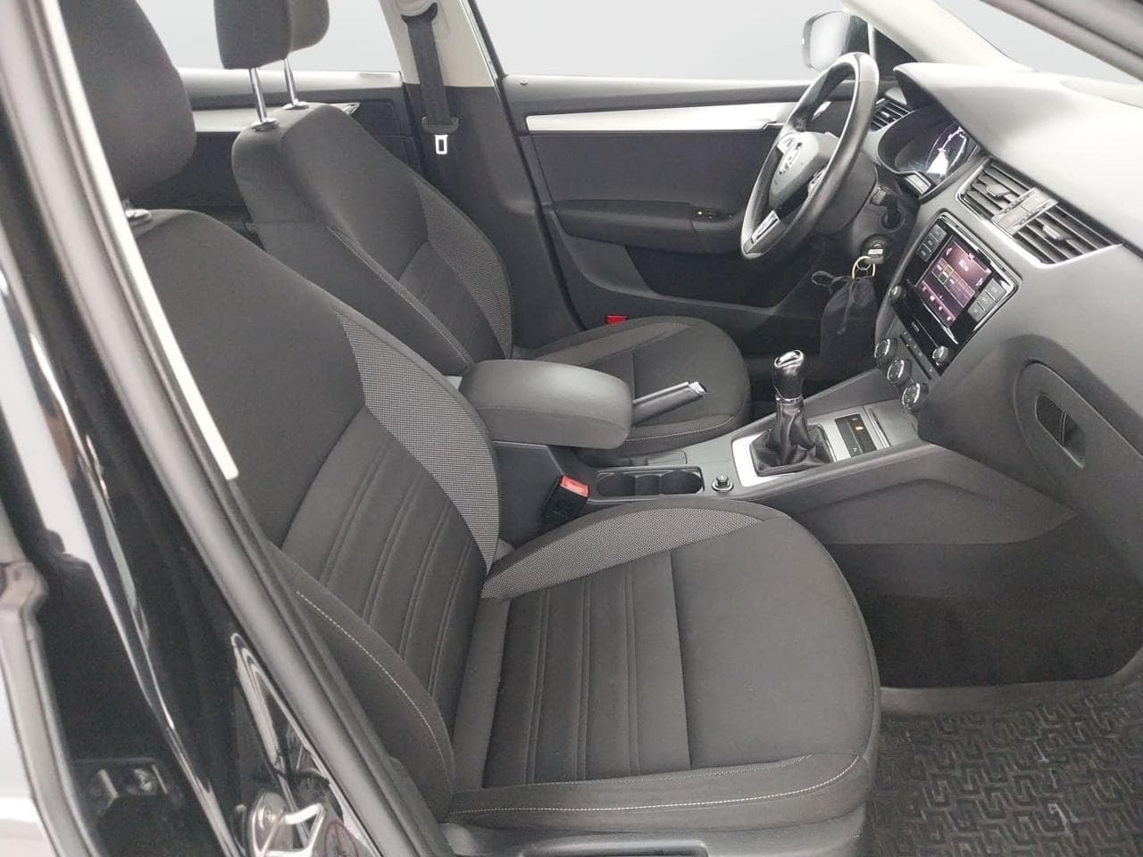 2018 Škoda OCTAVIA - 12