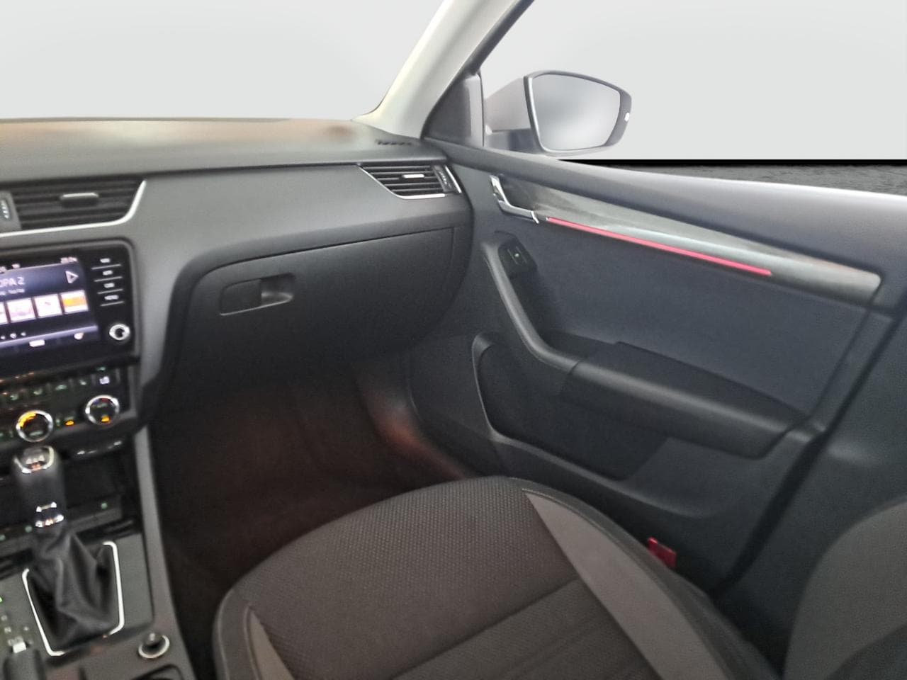 2017 Škoda OCTAVIA - 11