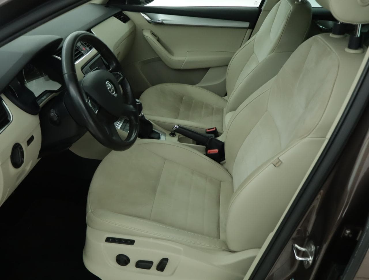 2013 Škoda OCTAVIA - 16