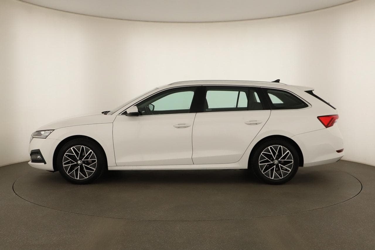 2021 Škoda OCTAVIA - 4