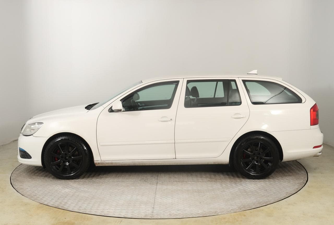 2010 Škoda OCTAVIA - 4