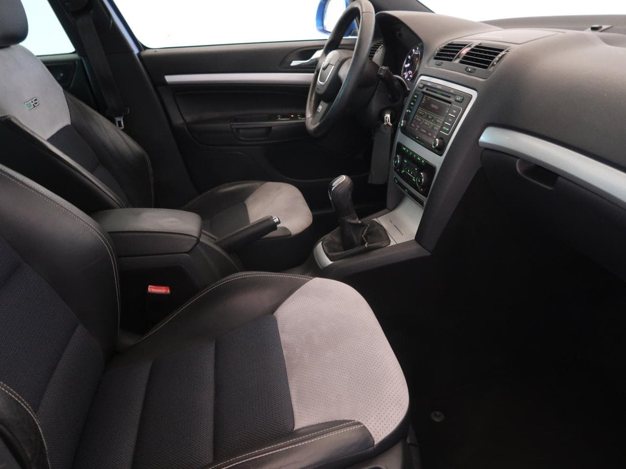 2011 Škoda OCTAVIA - 12