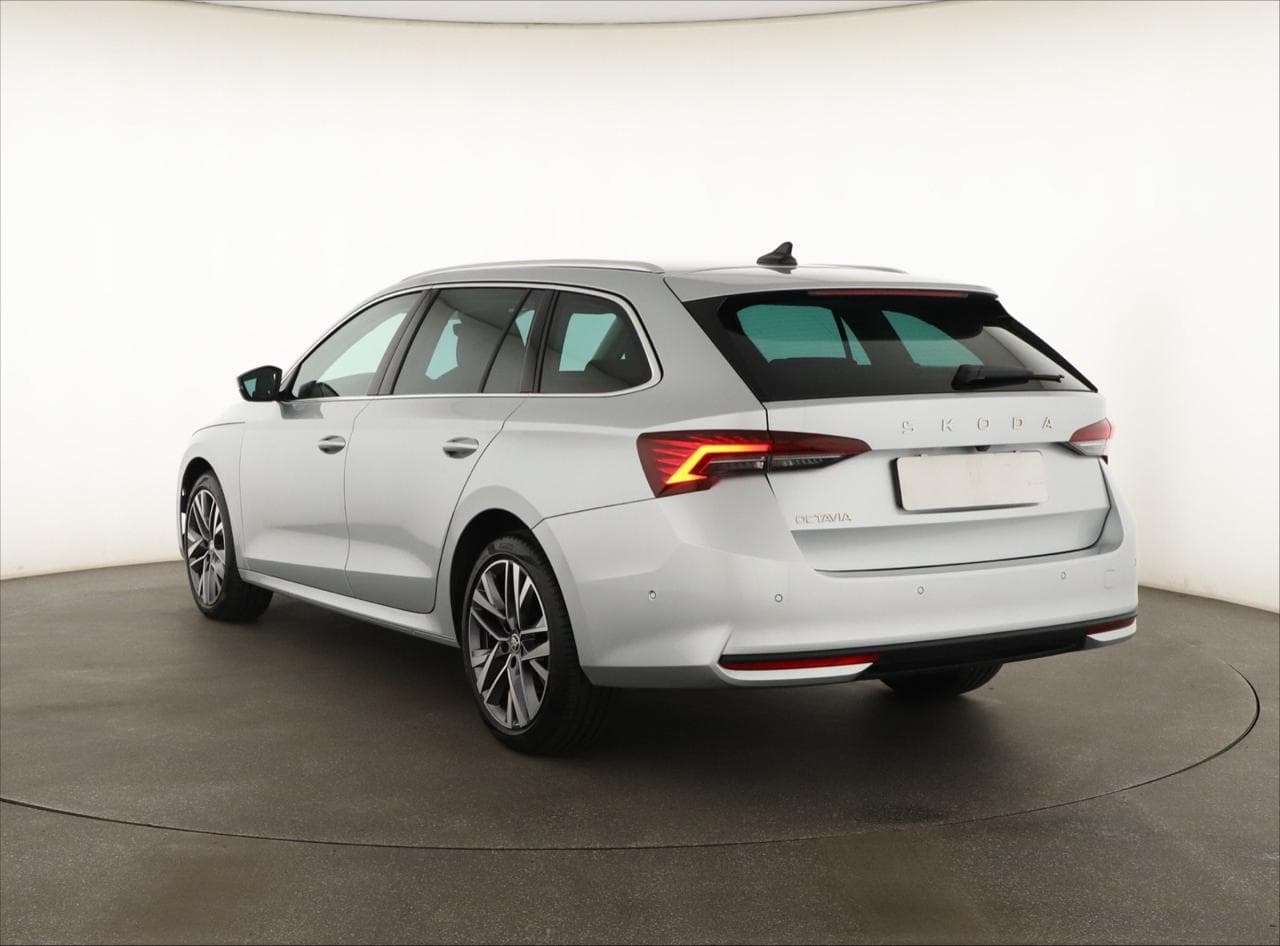 2024 Škoda OCTAVIA - 5