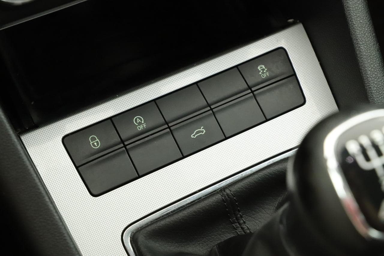 2013 Škoda OCTAVIA - 19