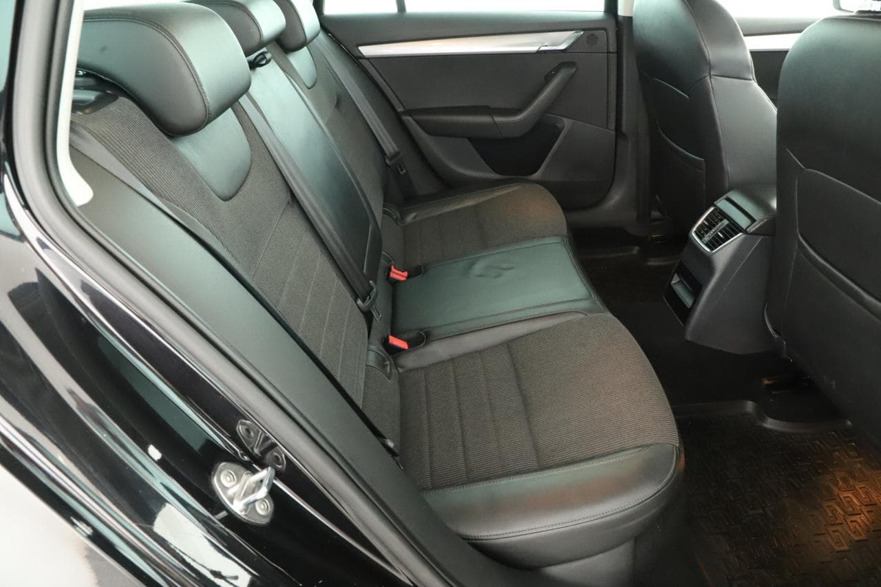 2013 Škoda OCTAVIA - 11