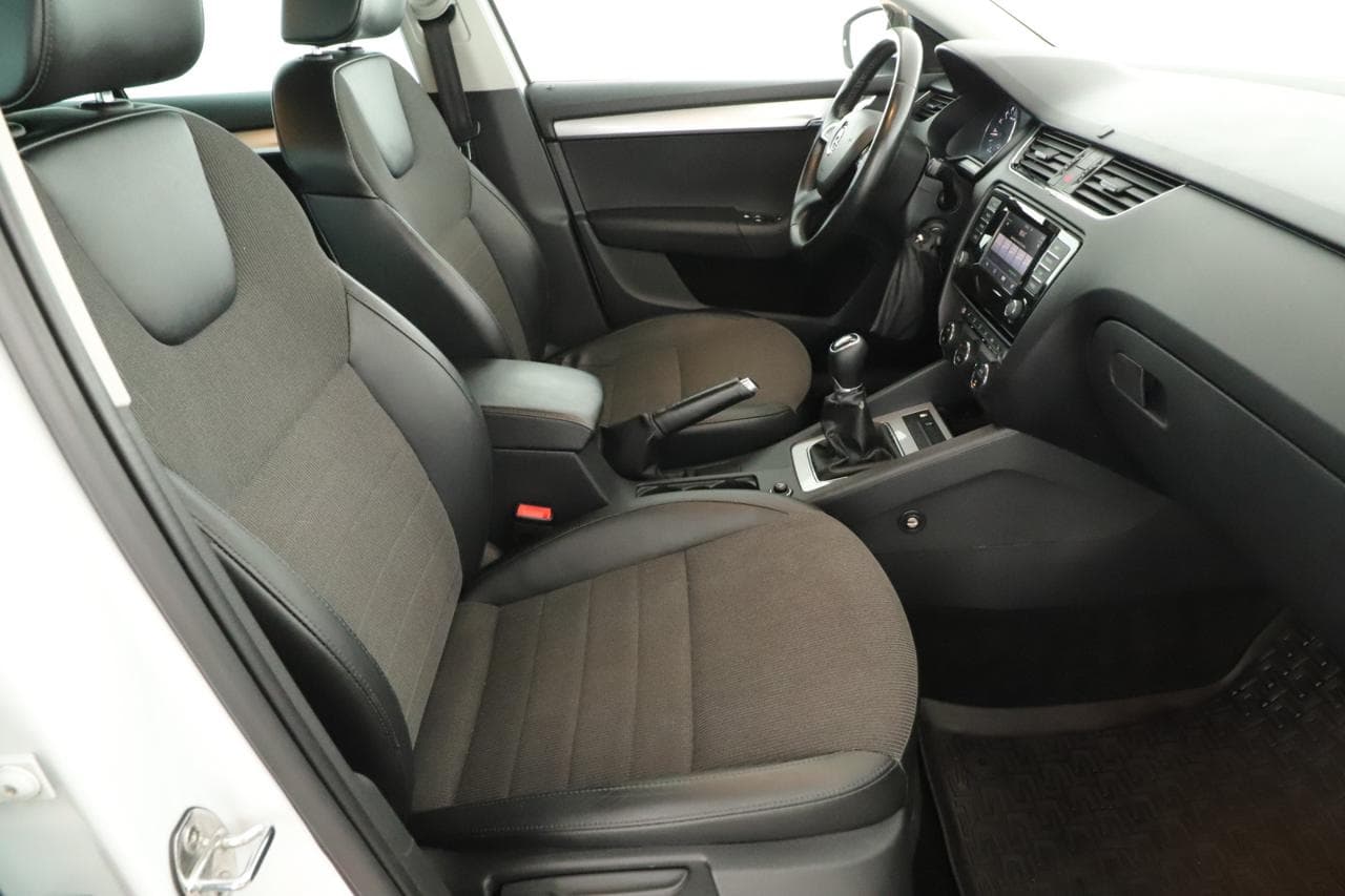 2014 Škoda OCTAVIA - 8