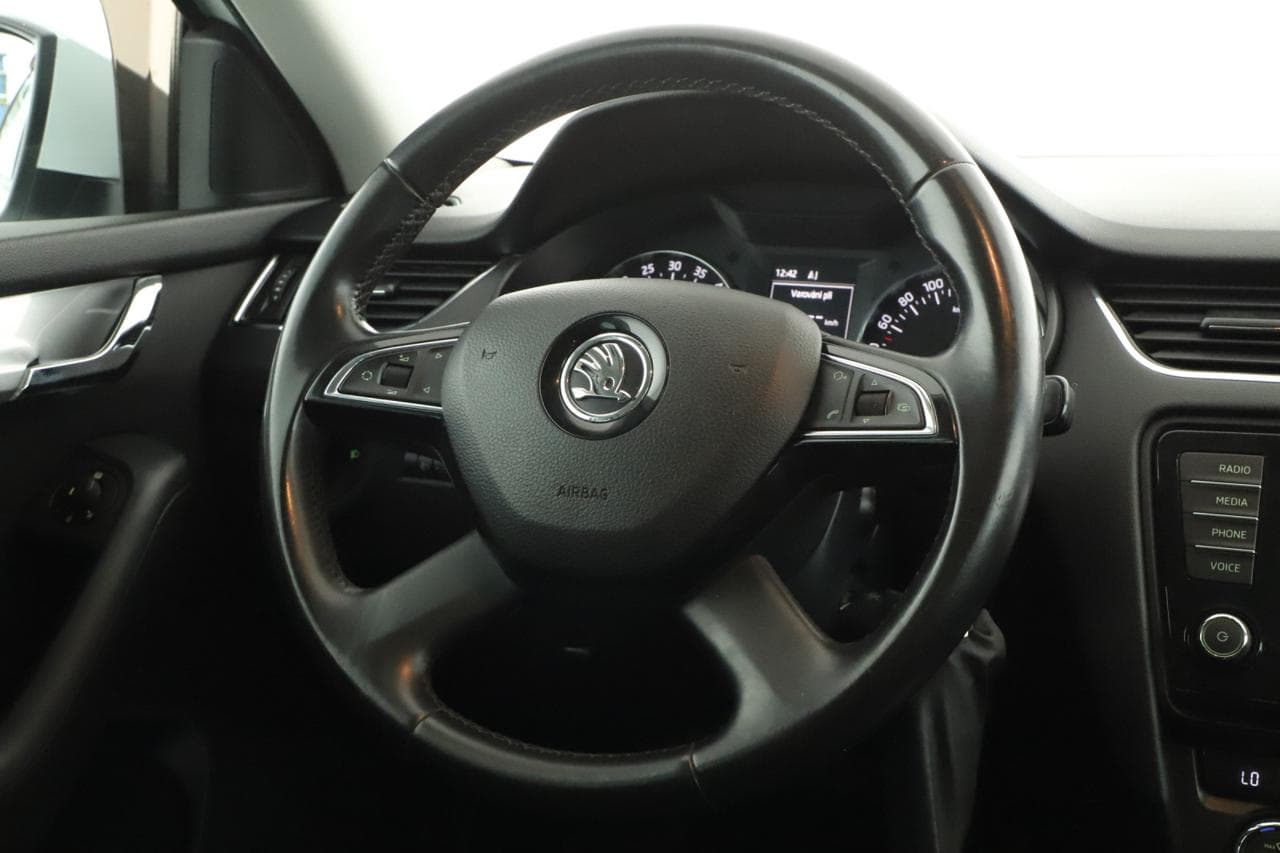 2014 Škoda OCTAVIA - 12