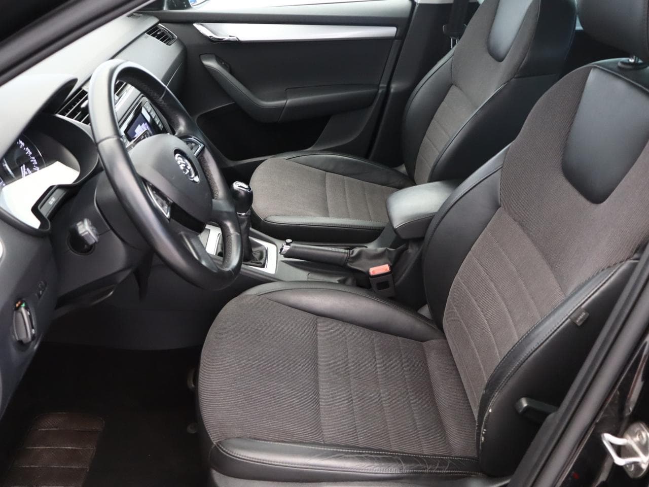 2014 Škoda OCTAVIA - 14