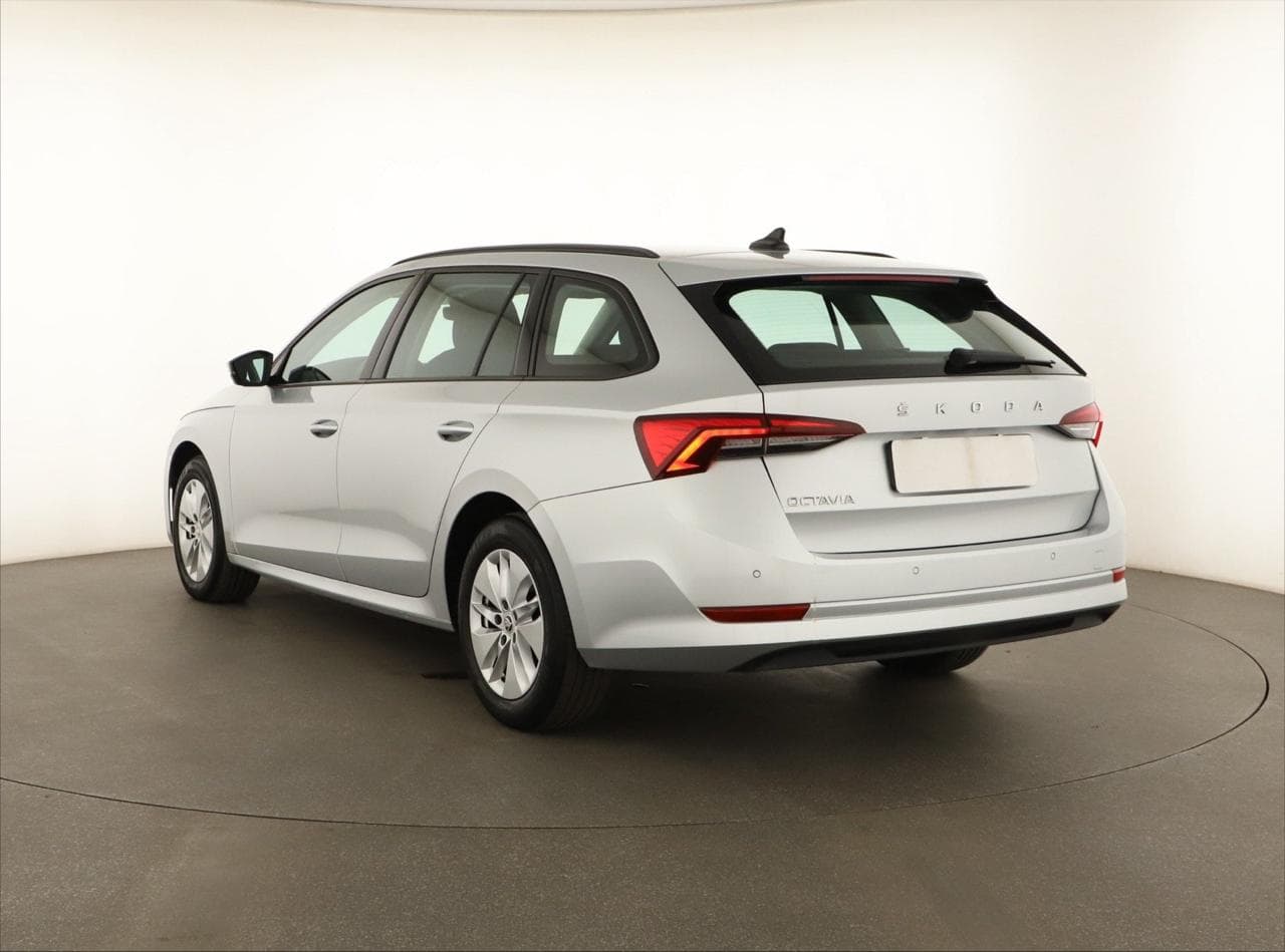 2022 Škoda OCTAVIA - 5