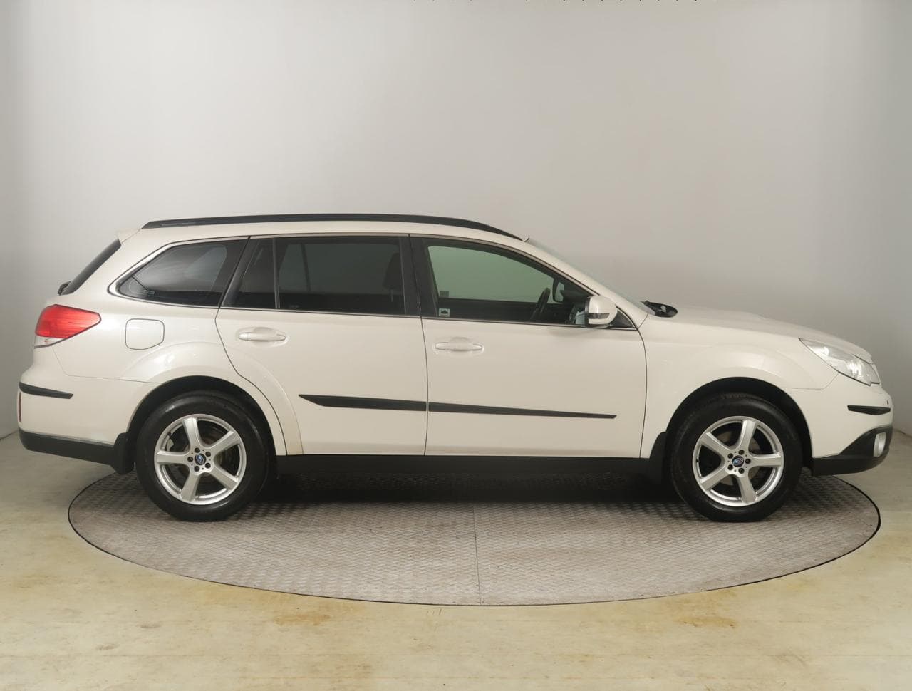 2012 Subaru OUTBACK - 8
