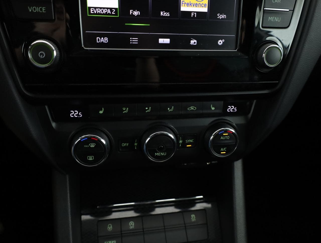 2016 Škoda OCTAVIA - 16