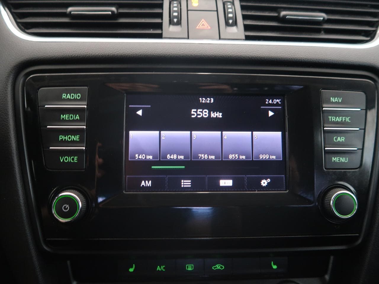 2015 Škoda OCTAVIA - 18