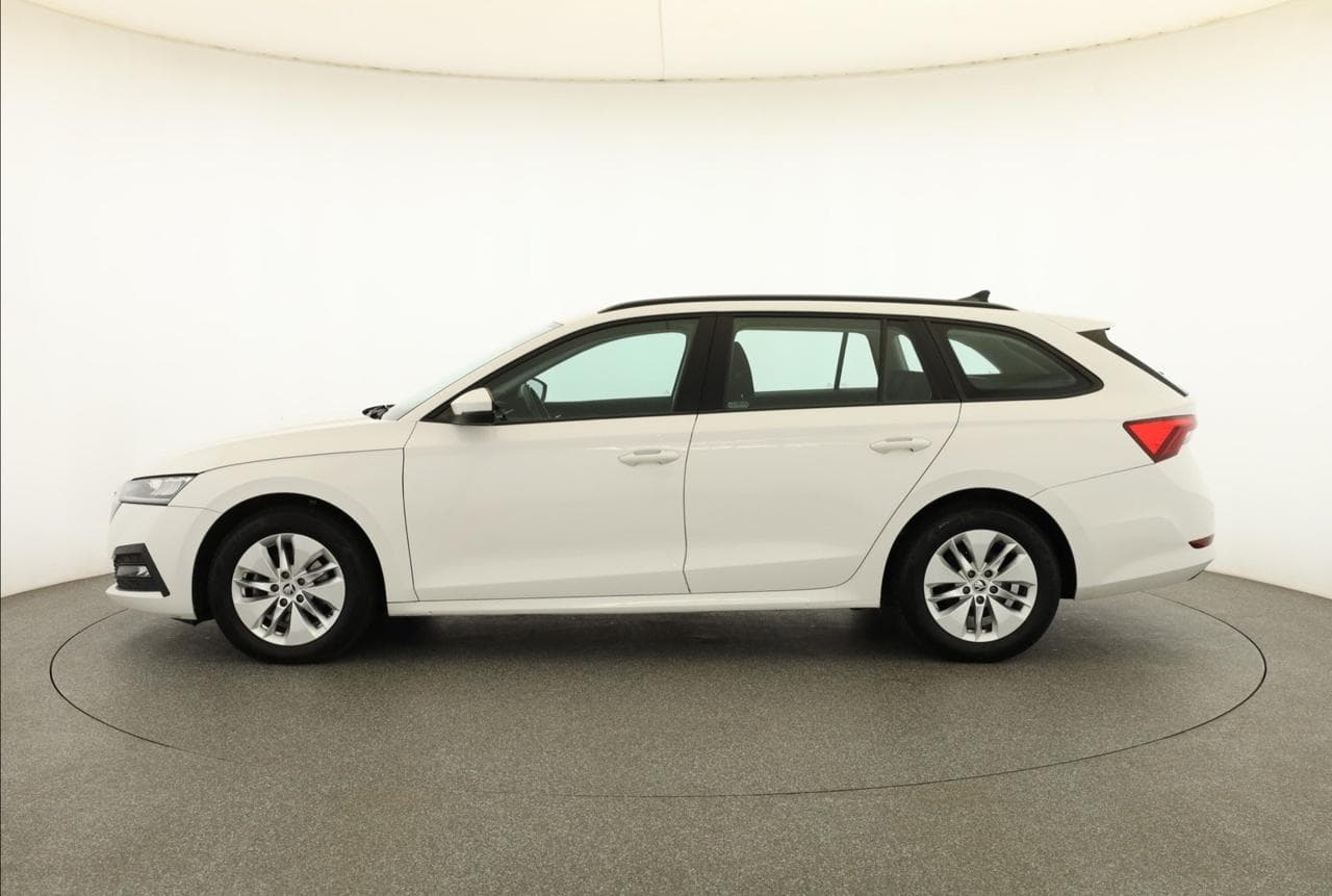 2023 Škoda OCTAVIA - 4