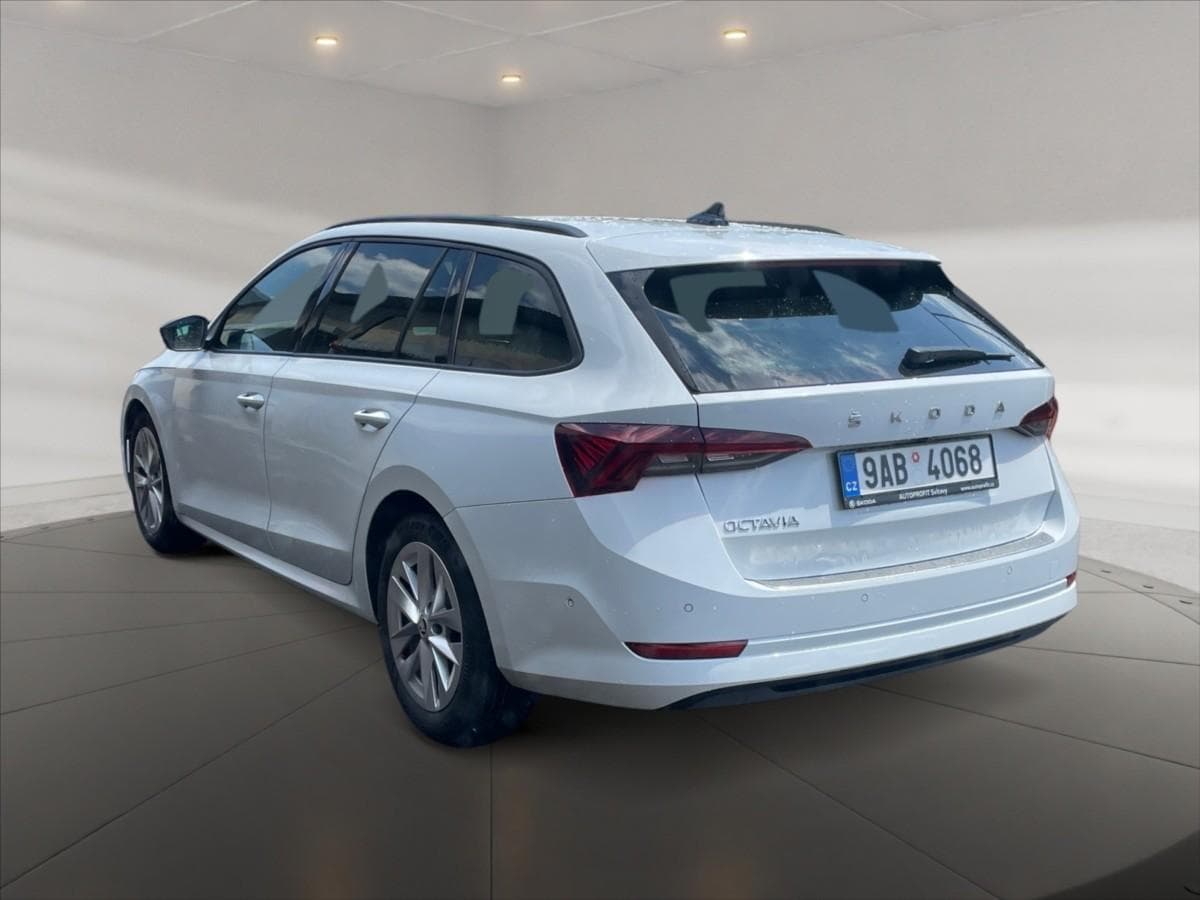2022 Škoda OCTAVIA - 4
