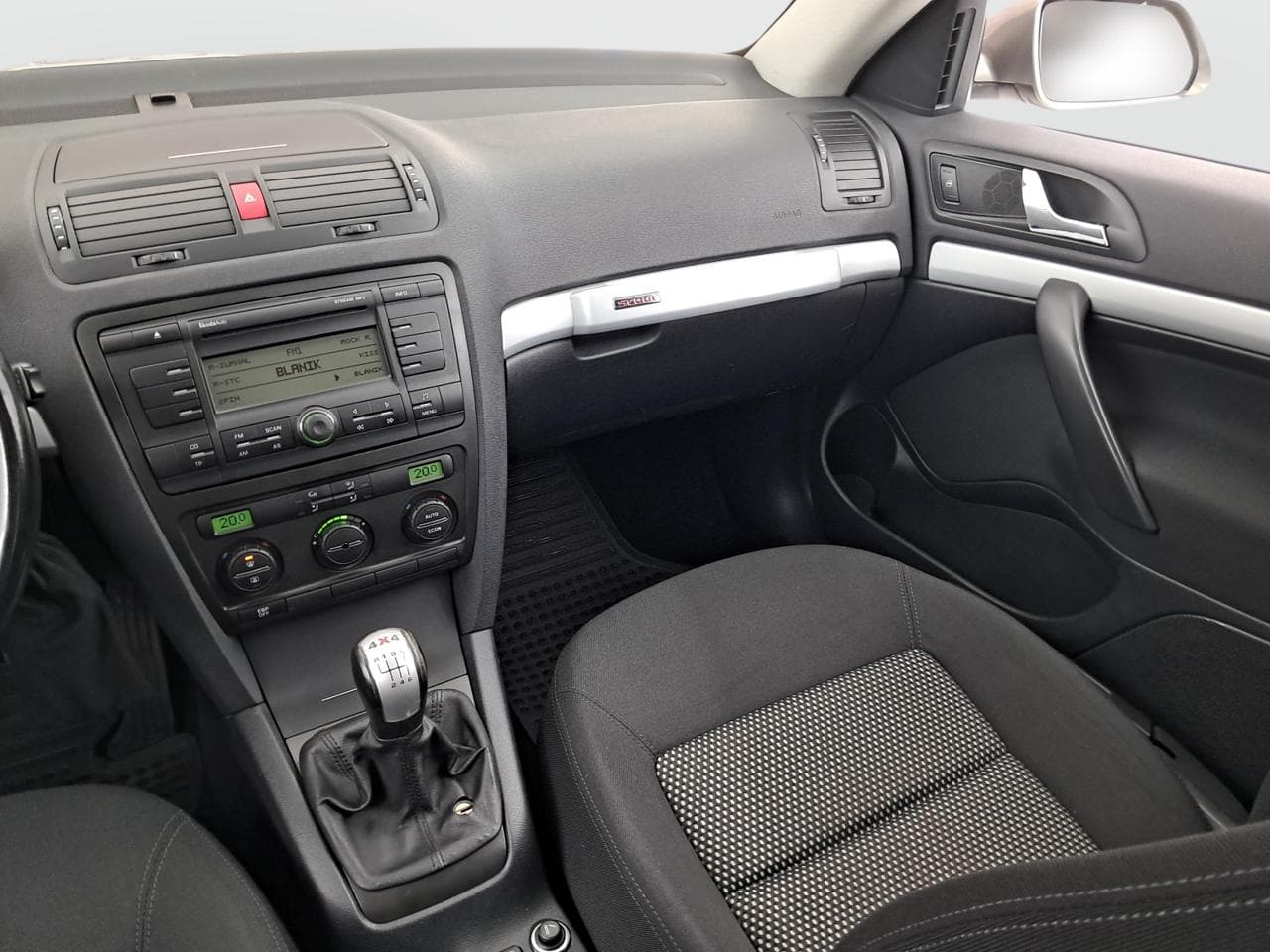 2008 Škoda OCTAVIA - 11