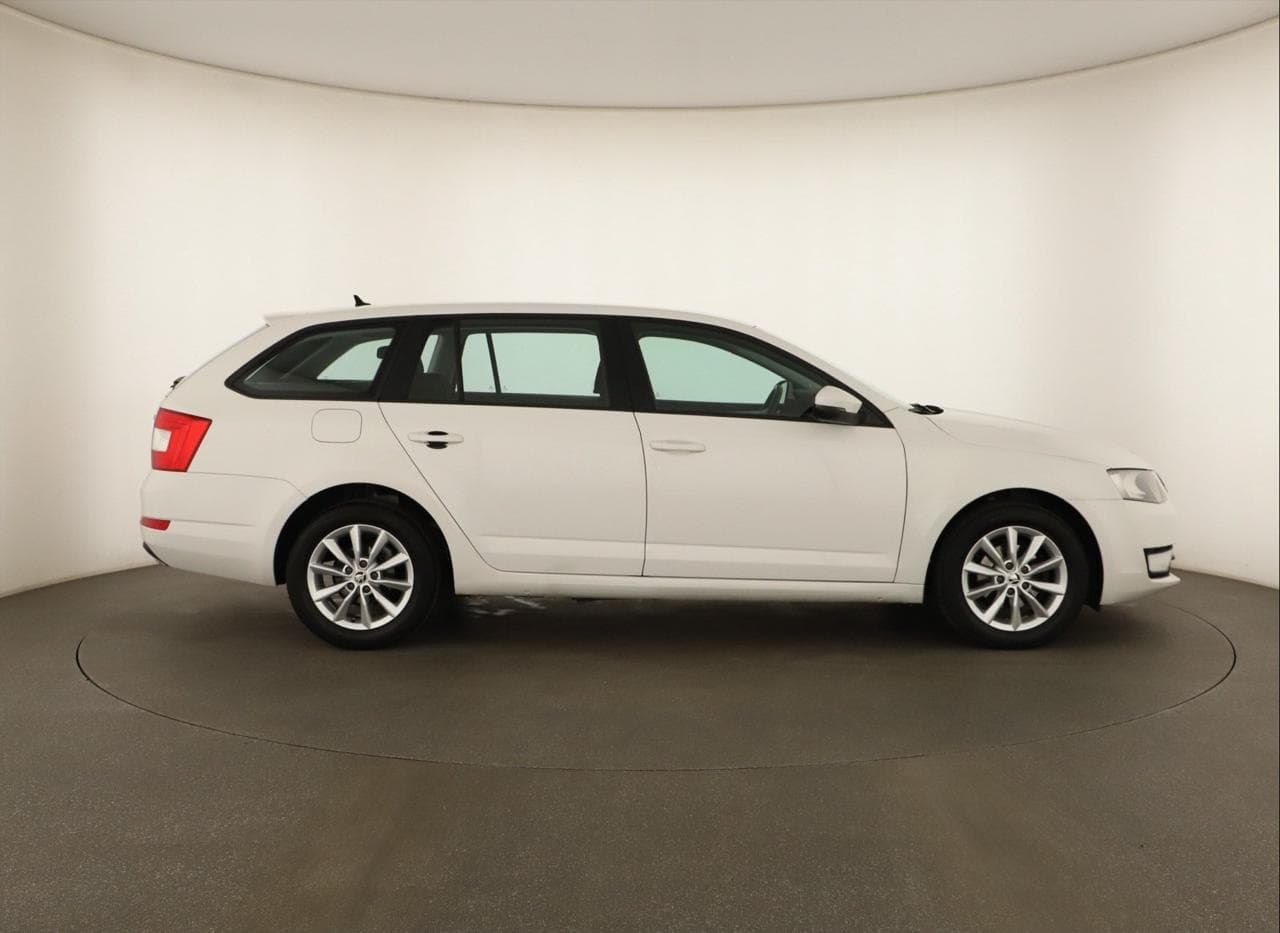 2015 Škoda OCTAVIA - 8