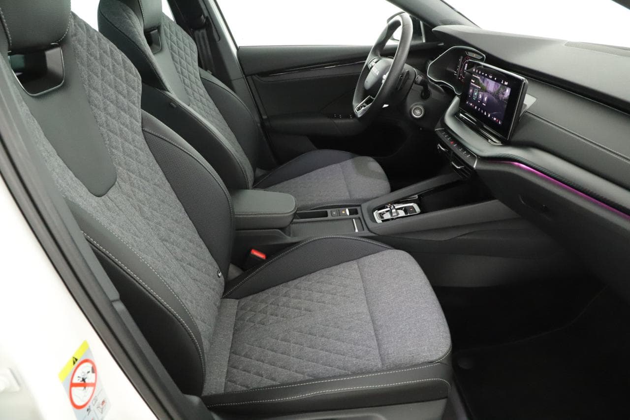 2025 Škoda OCTAVIA - 10