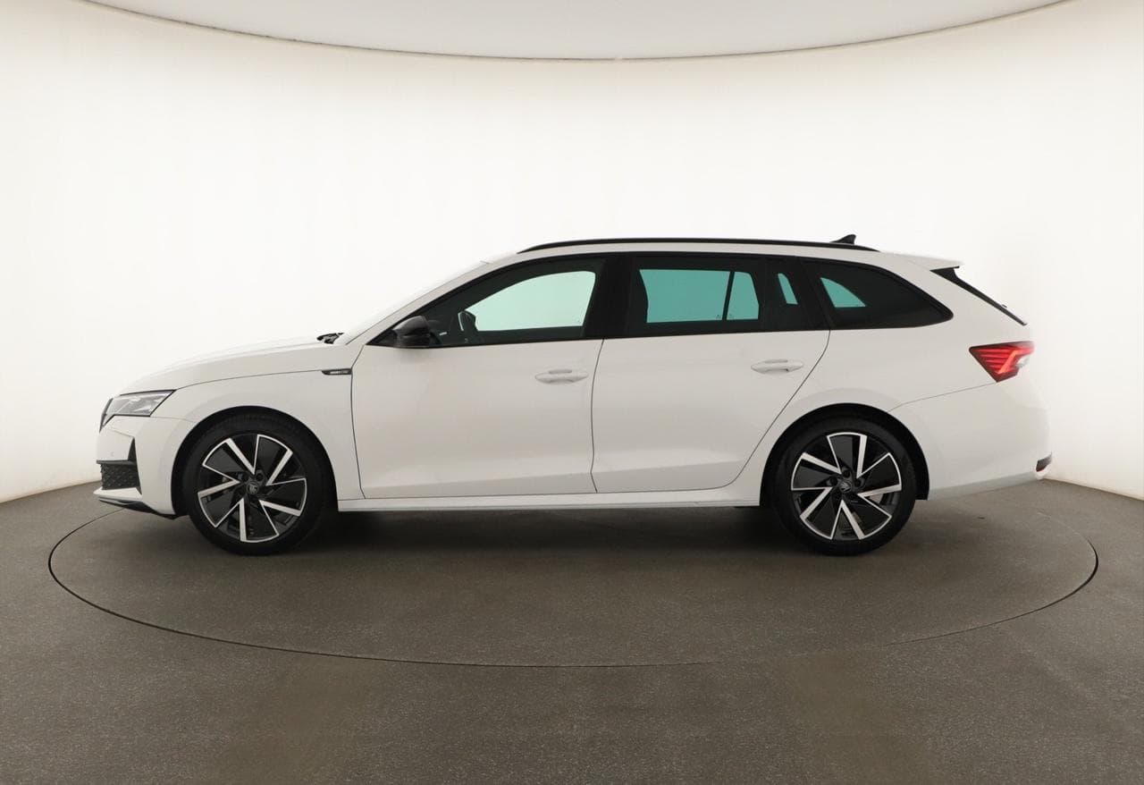 2025 Škoda OCTAVIA - 4