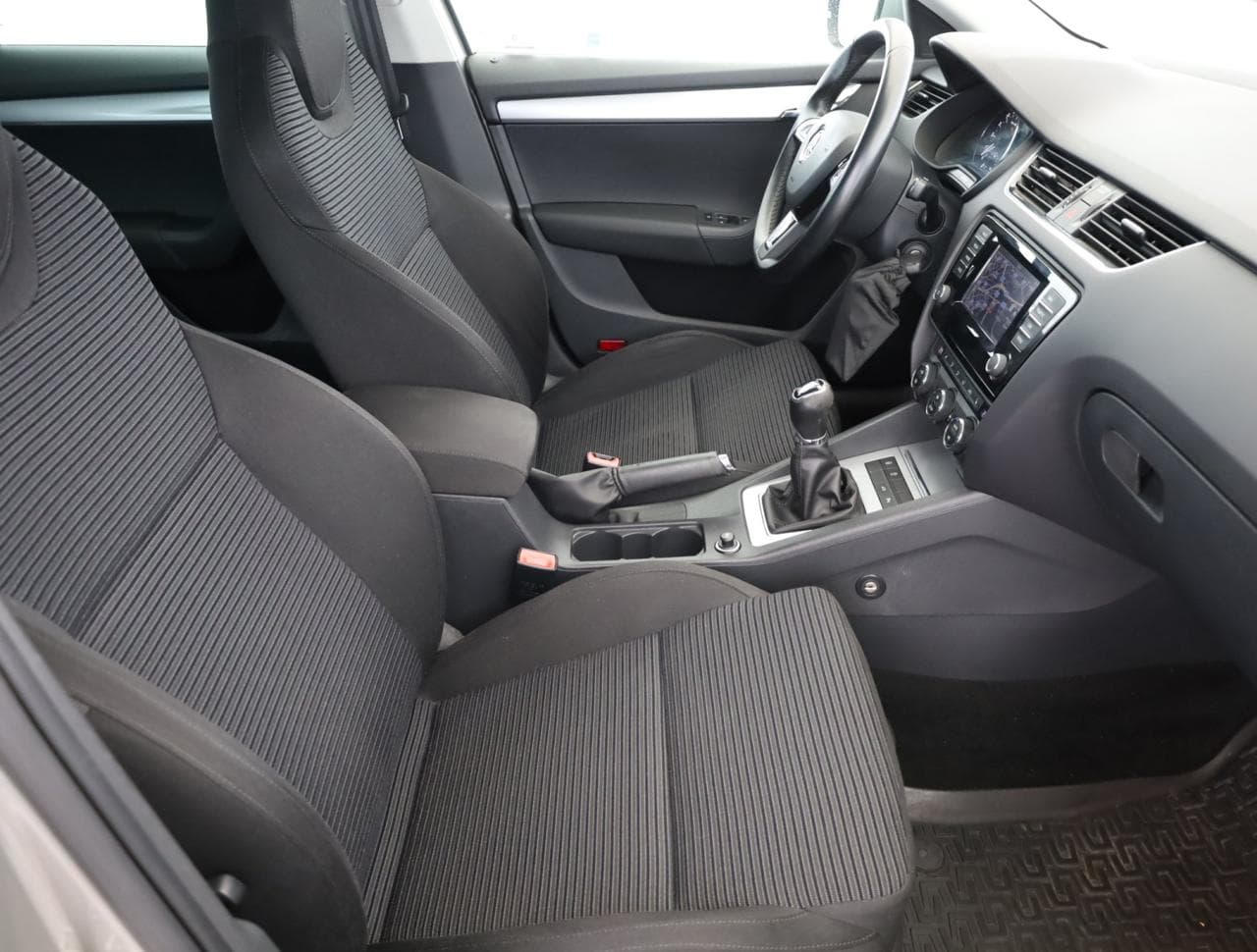 2014 Škoda OCTAVIA - 10