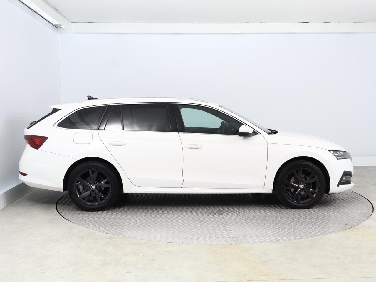 2020 Škoda OCTAVIA - 8