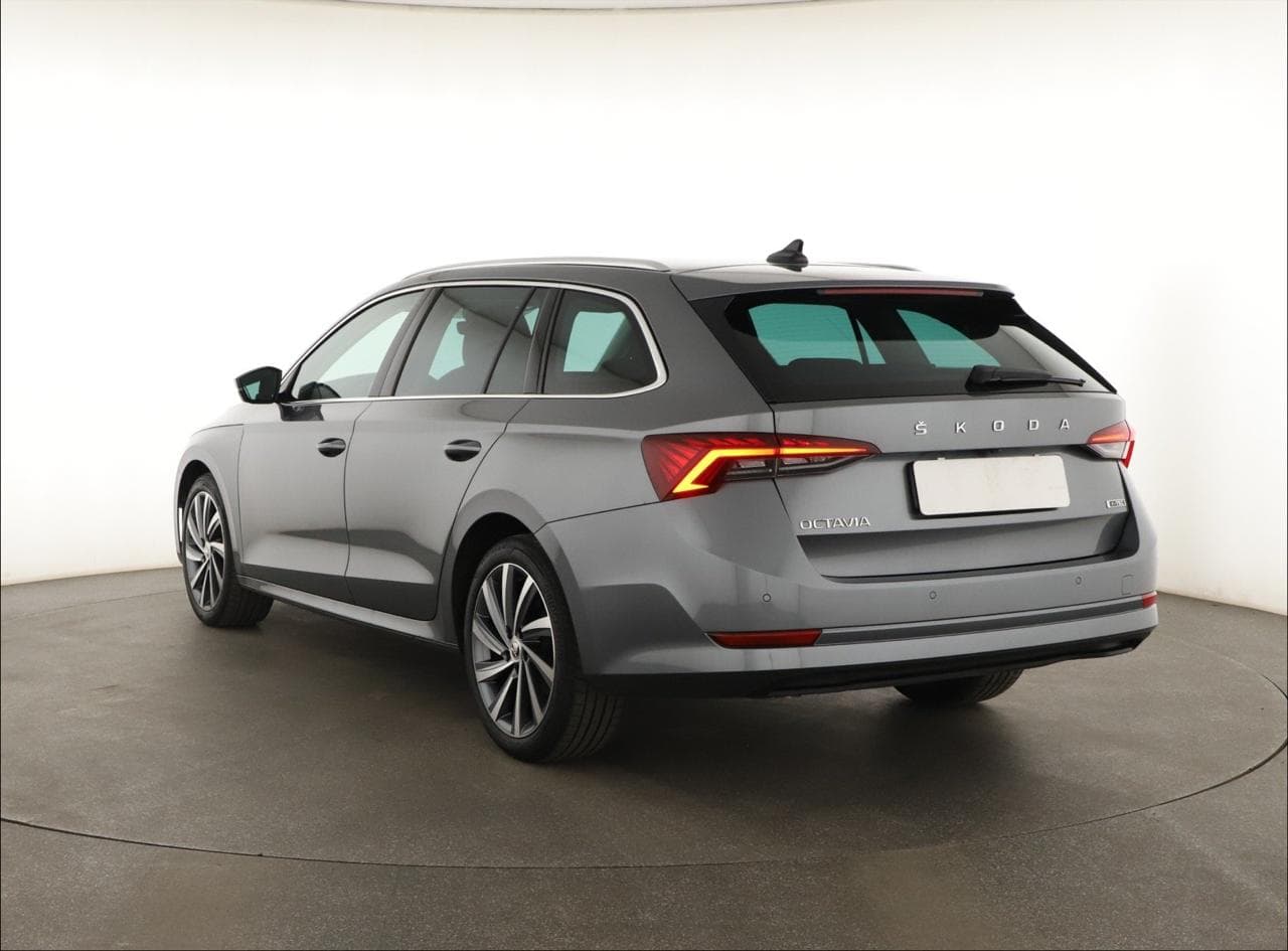 2023 Škoda OCTAVIA - 5