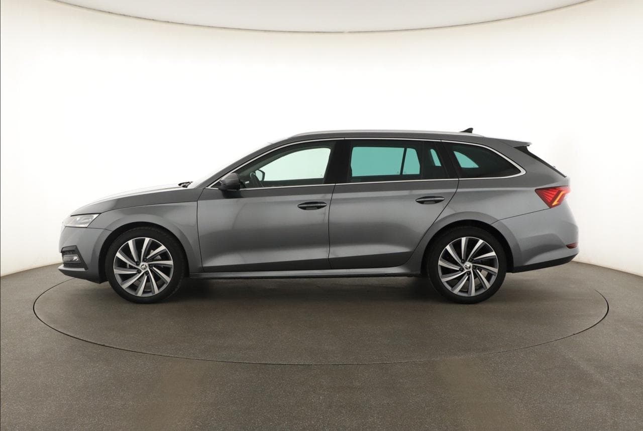 2023 Škoda OCTAVIA - 4