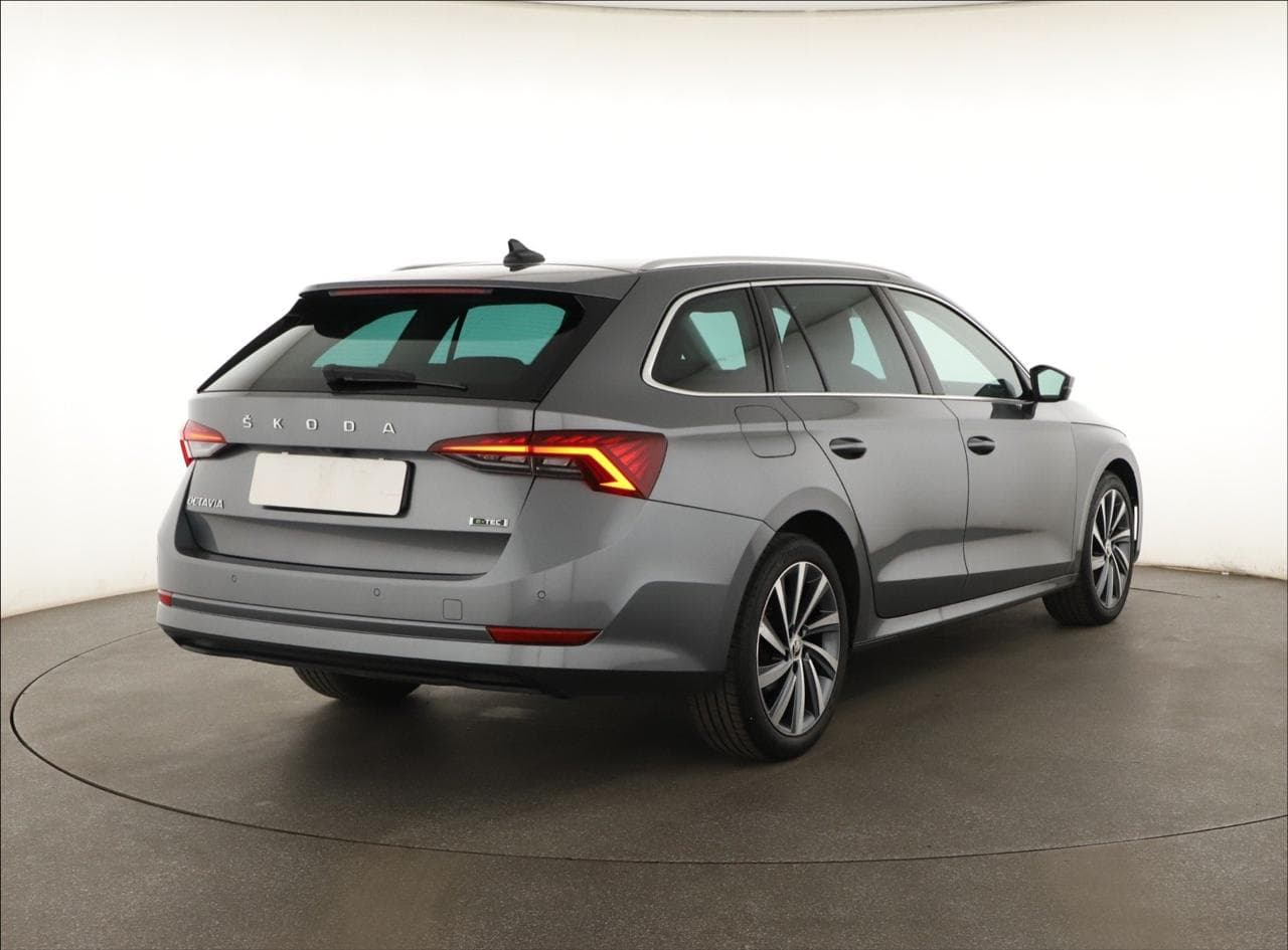 2023 Škoda OCTAVIA - 7