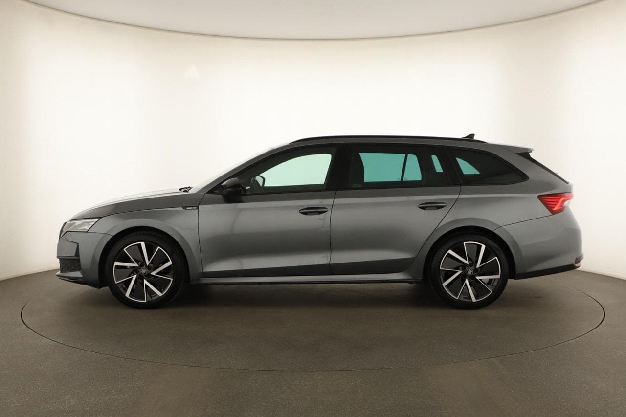 2025 Škoda OCTAVIA - 4