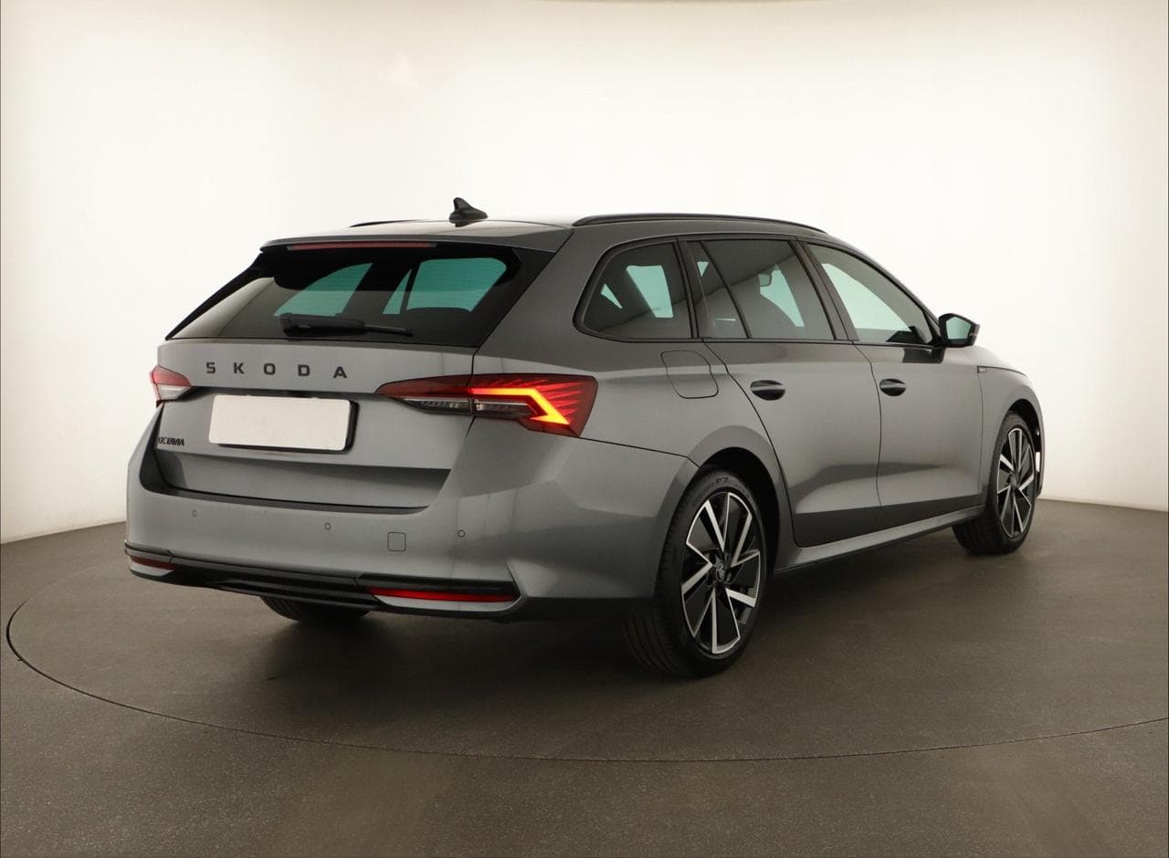 2025 Škoda OCTAVIA - 7