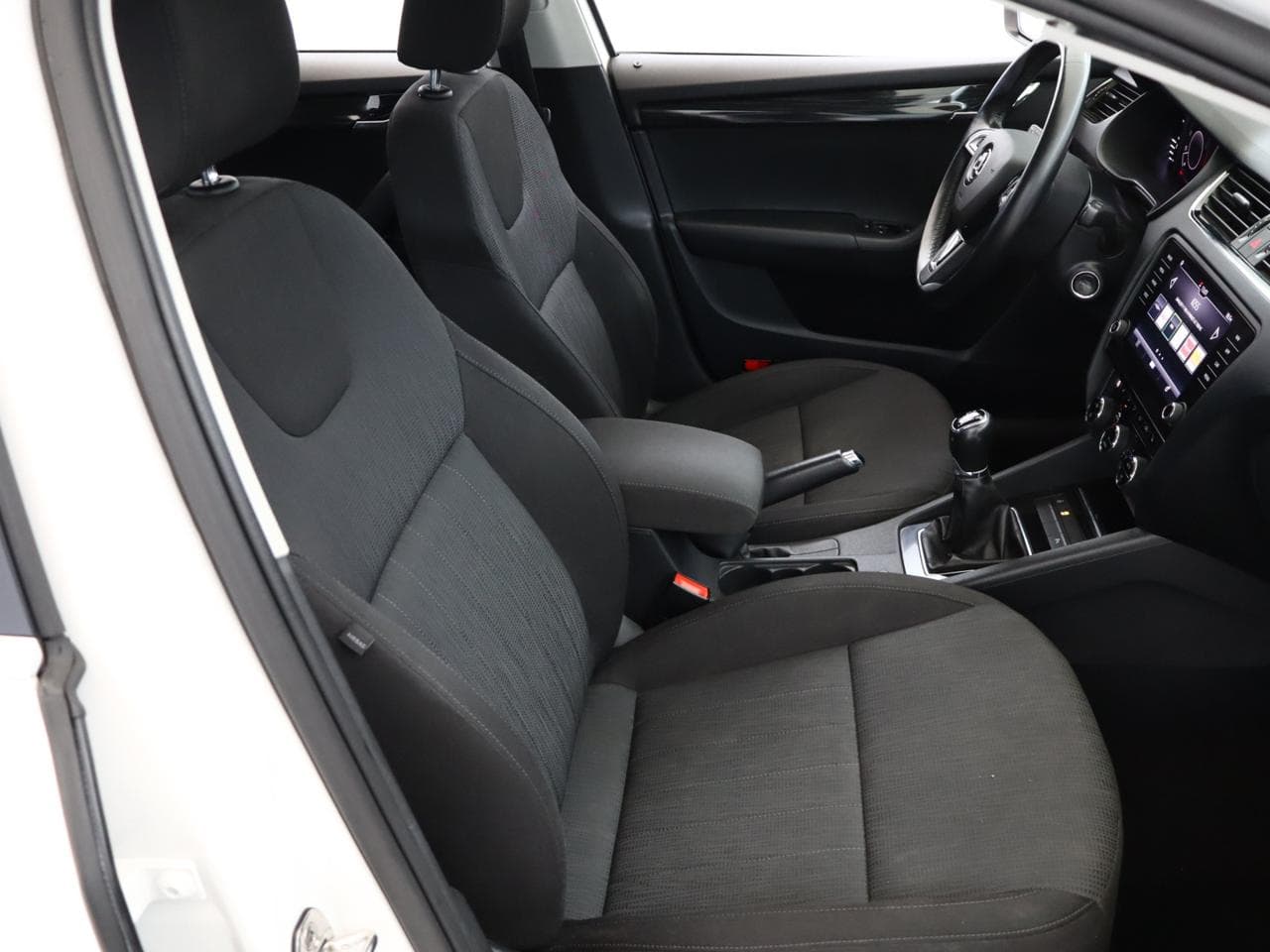2018 Škoda OCTAVIA - 10