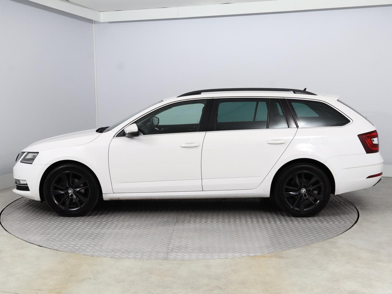 2018 Škoda OCTAVIA - 4