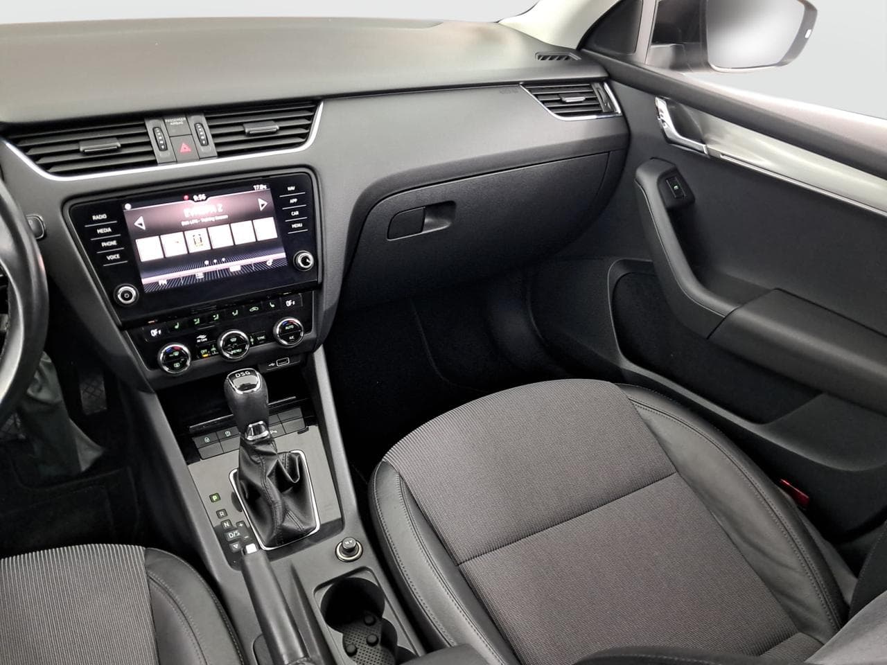 2018 Škoda OCTAVIA - 11