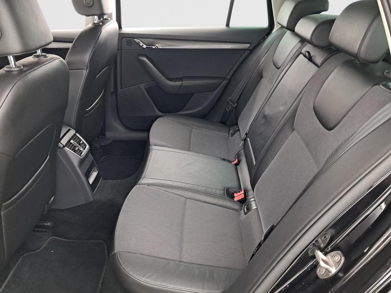 2018 Škoda OCTAVIA - 15