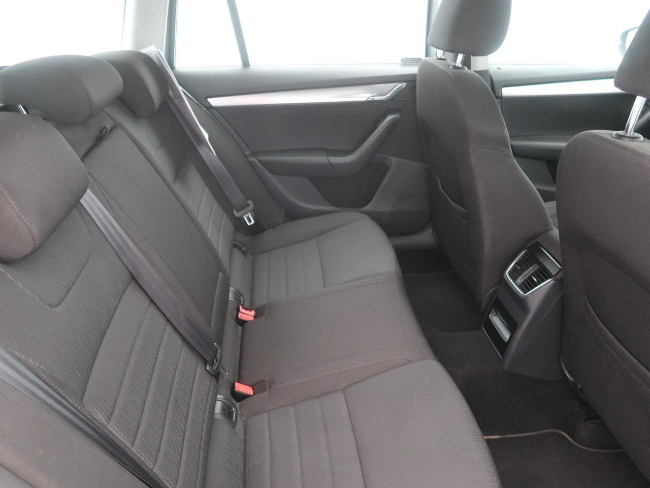 2013 Škoda OCTAVIA - 11