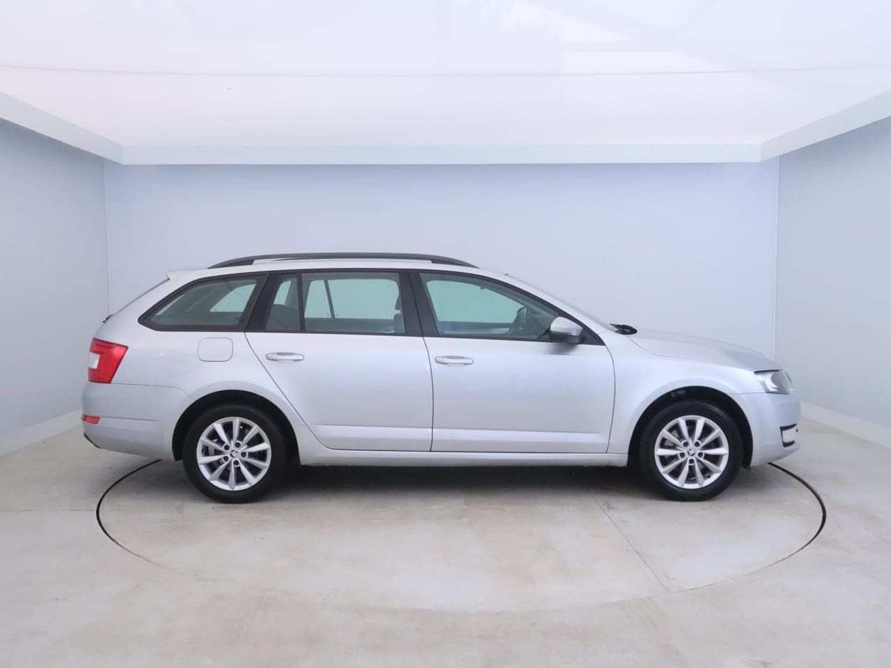 2013 Škoda OCTAVIA - 8
