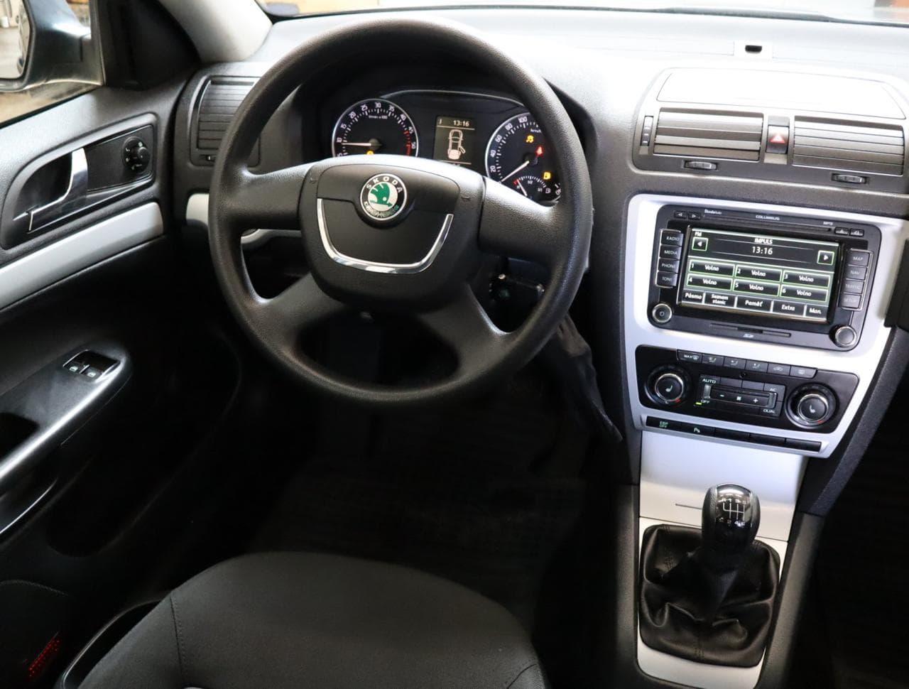 2009 Škoda OCTAVIA - 9