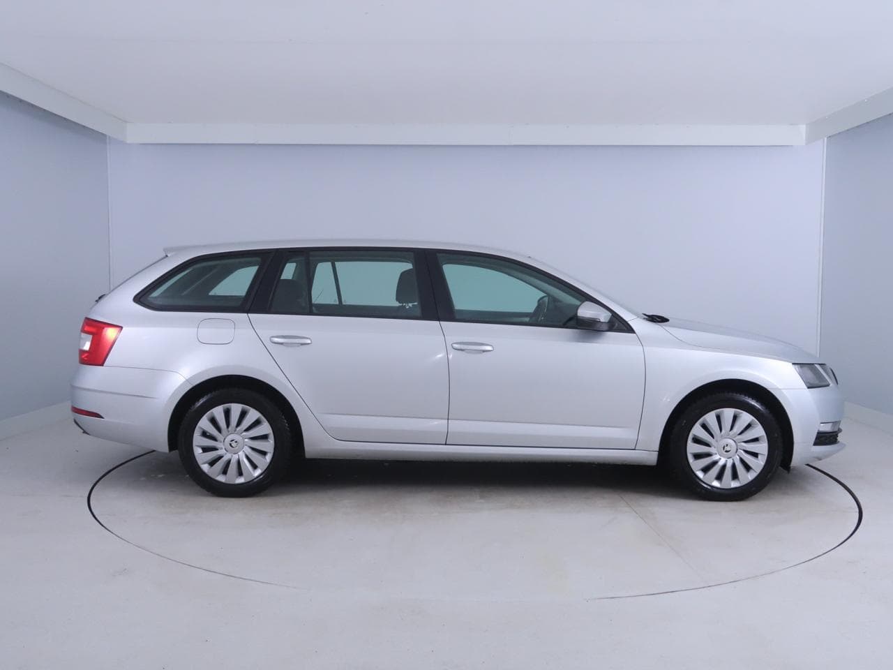 2018 Škoda OCTAVIA - 8