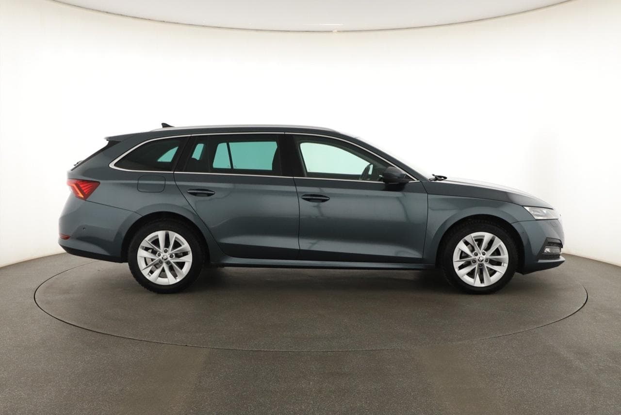 2021 Škoda OCTAVIA - 8