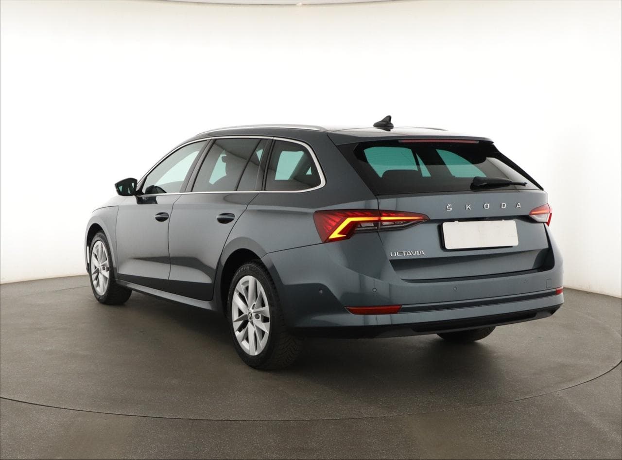2021 Škoda OCTAVIA - 5