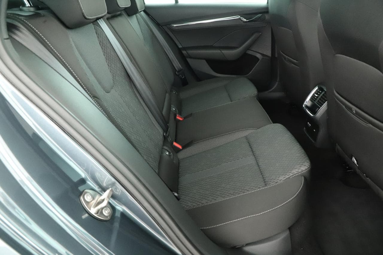 2021 Škoda OCTAVIA - 11