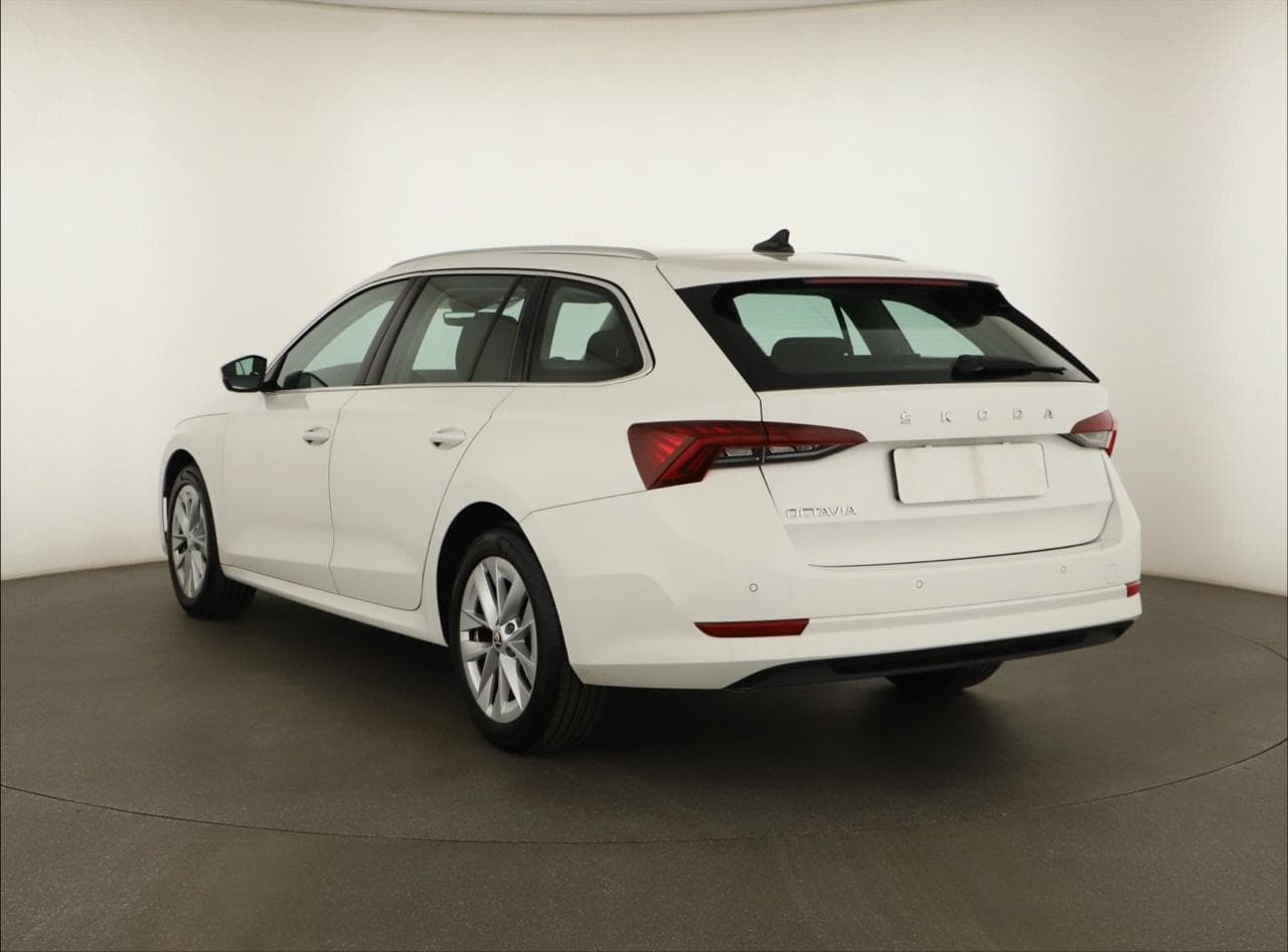2022 Škoda OCTAVIA - 5