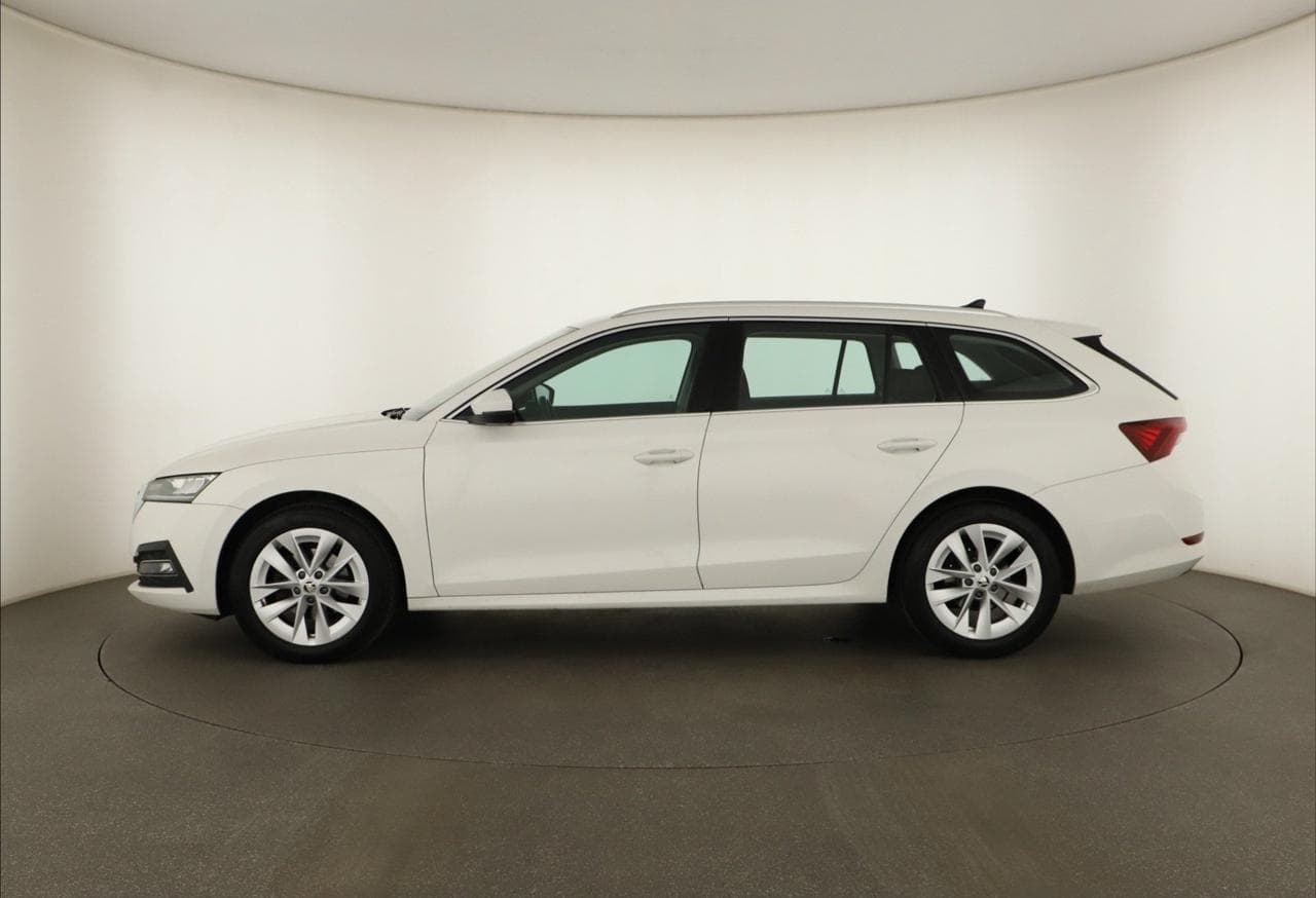 2022 Škoda OCTAVIA - 4