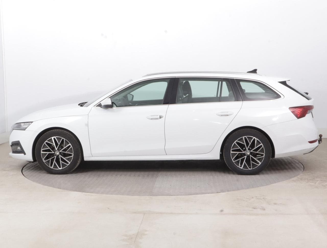 2021 Škoda OCTAVIA - 4