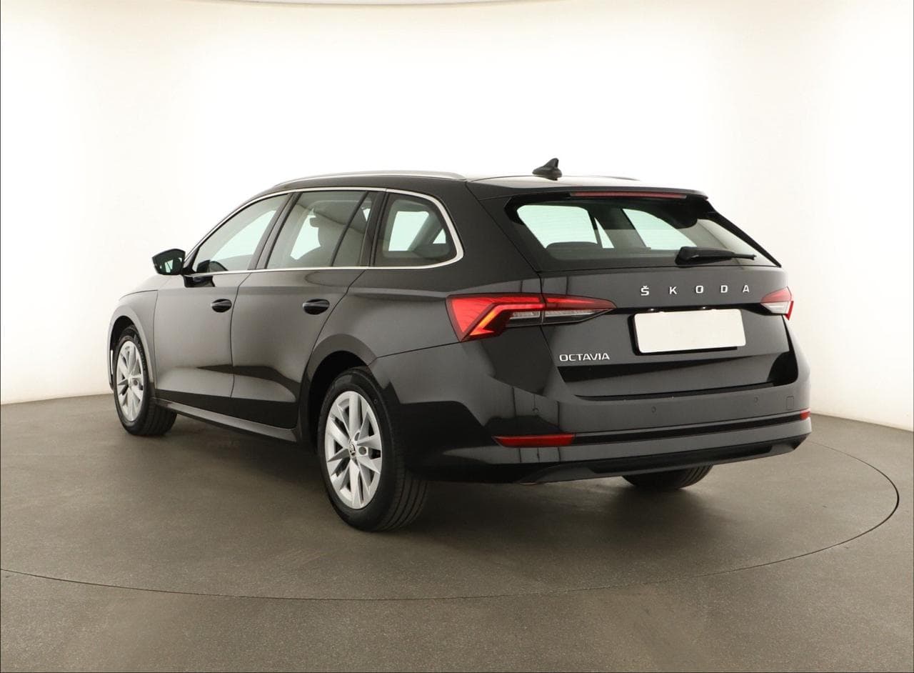 2022 Škoda OCTAVIA - 5