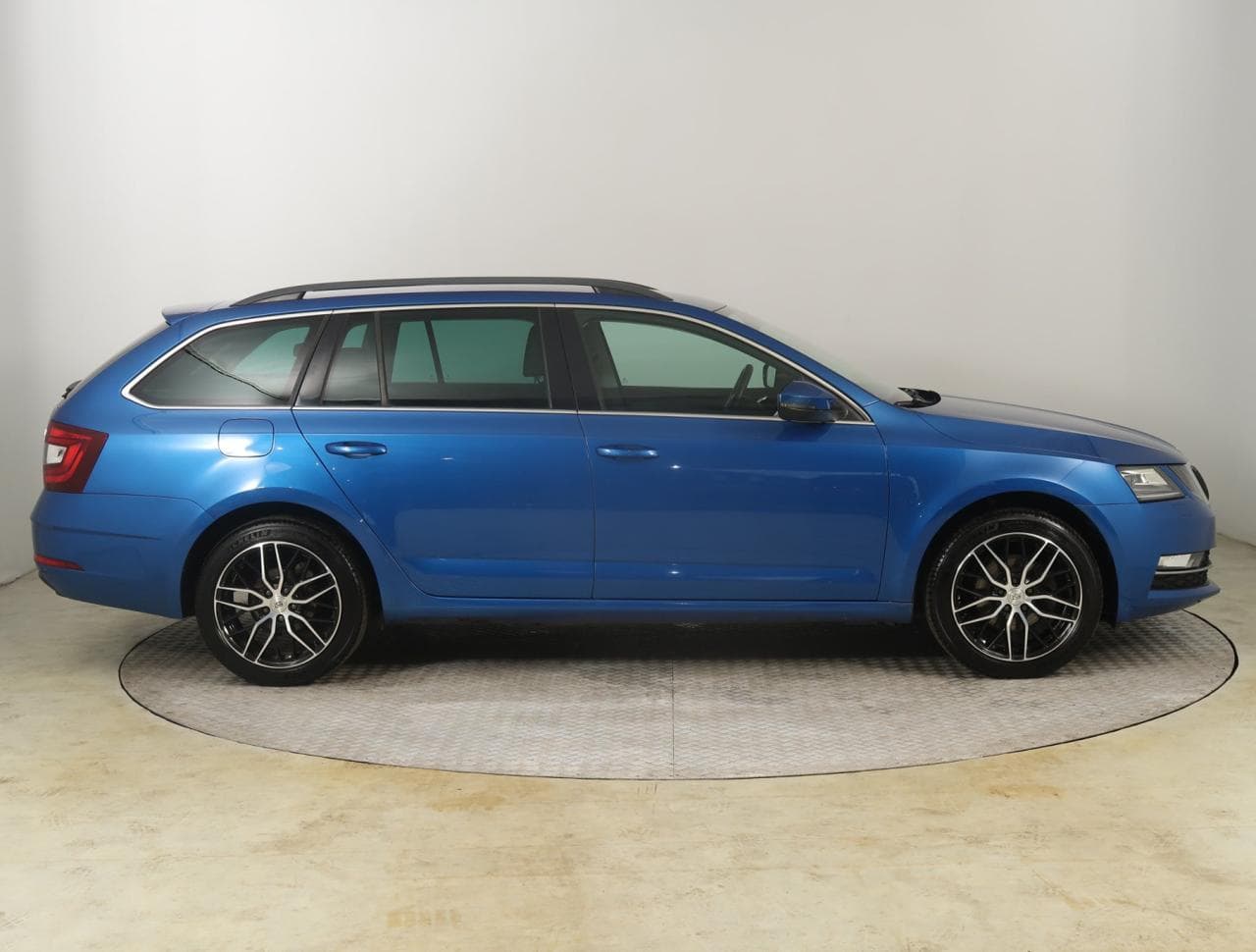2019 Škoda OCTAVIA - 8