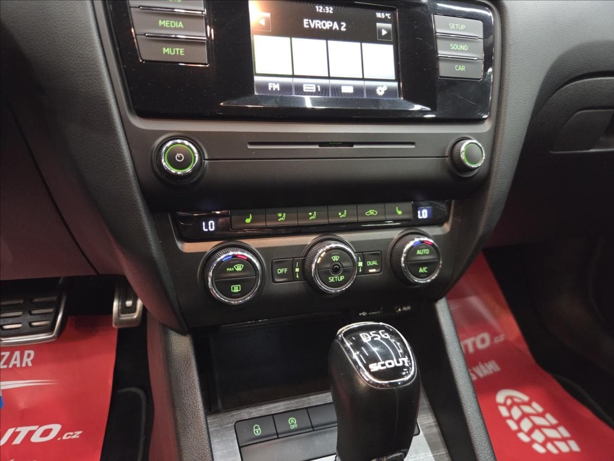 2015 Škoda OCTAVIA - 10