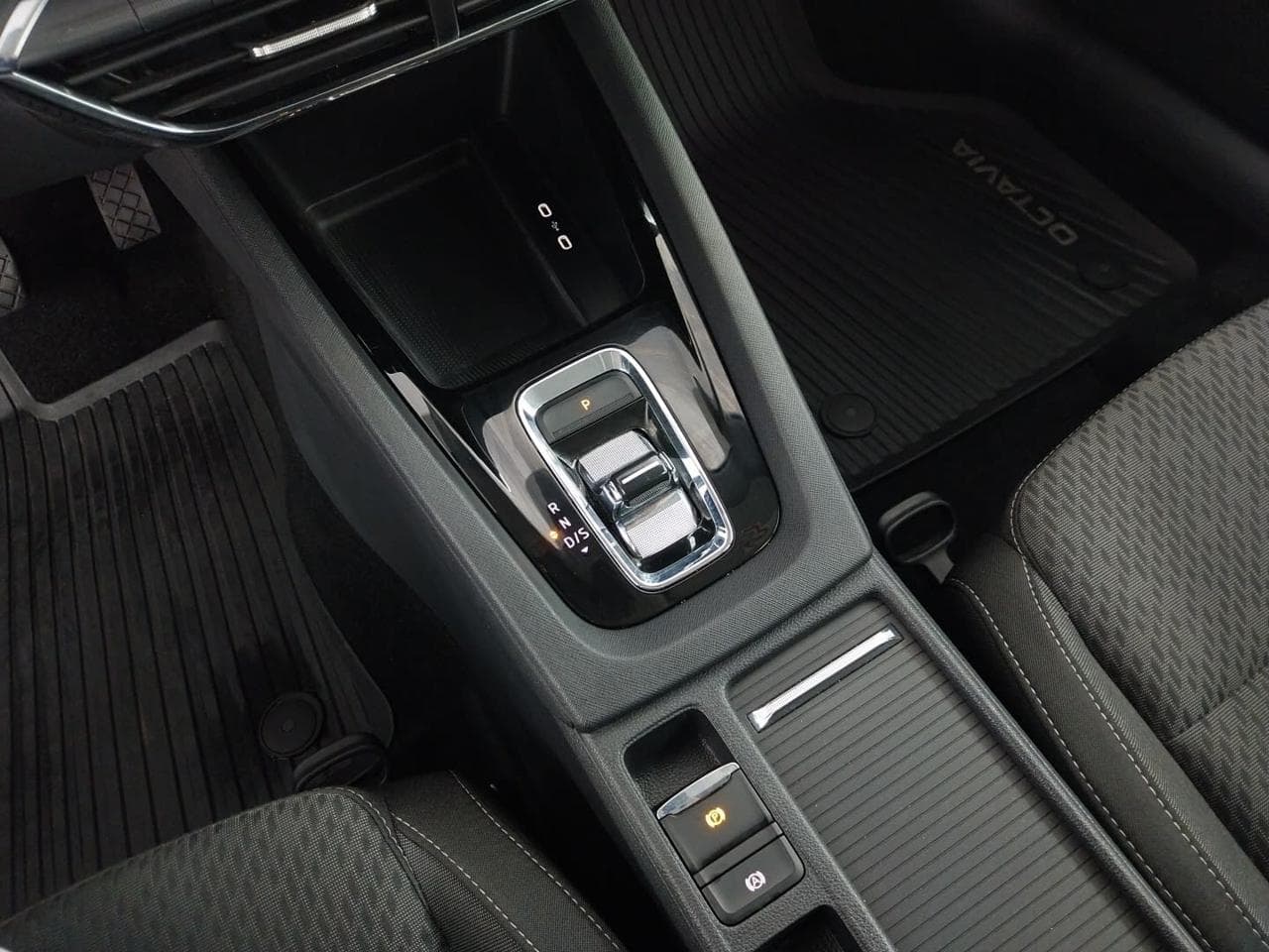 2022 Škoda OCTAVIA - 19
